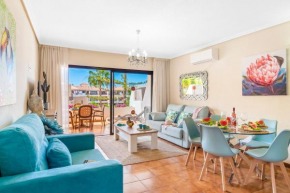 Azzurro vibe with ocean sight in heated pool complex - Tropical Dream